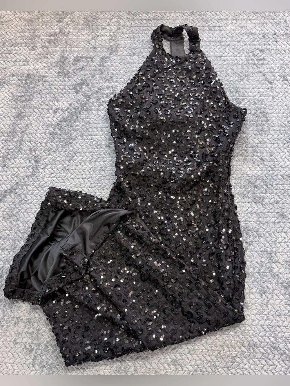 Vintage 90s De-Laru by Linda Bernell Sequin Halter Maxi Dress Size 9/10